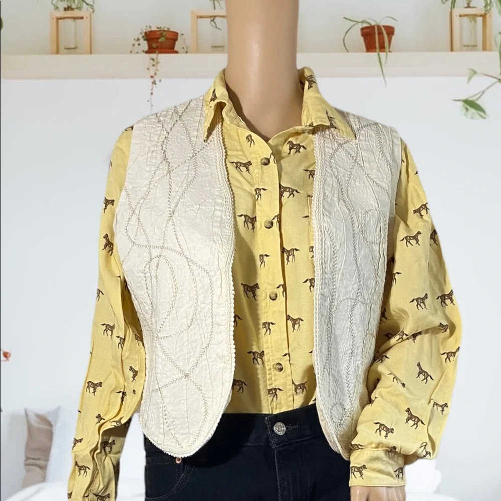 Vintage Handmade Cream Vest - Picture 5 of 15